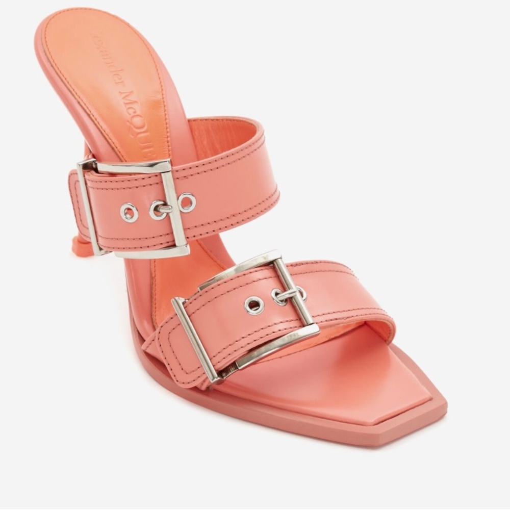 Alexander McQUEEN  Double Buckle hun
Mule in Apricot High Heel
Sandals  Size 39